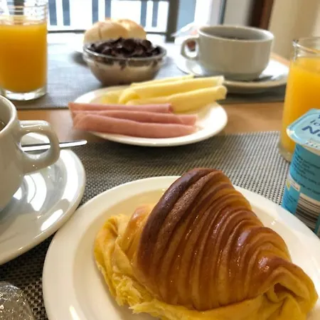 فندق Girassol 2*