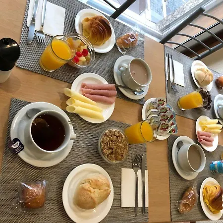 Hotel Girassol 2*